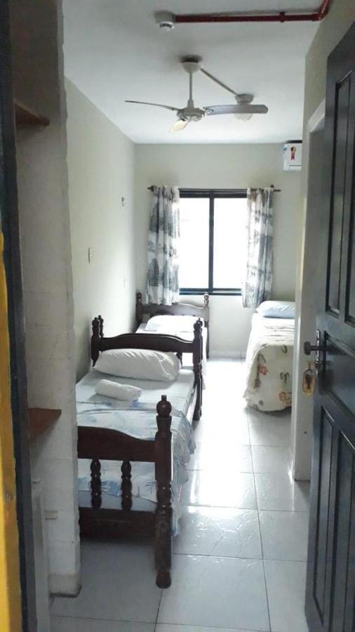 Pousada Flor Amarela Balneário Camboriú Esterno foto