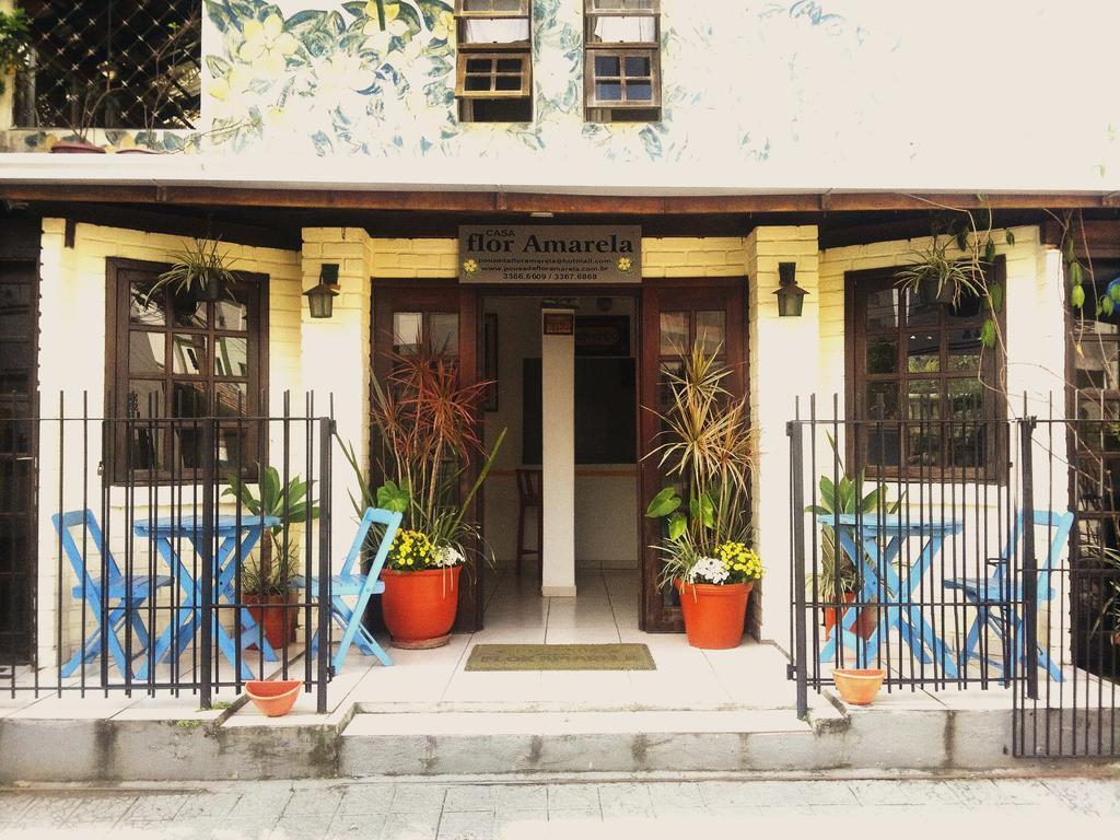 Pousada Flor Amarela Balneário Camboriú Esterno foto